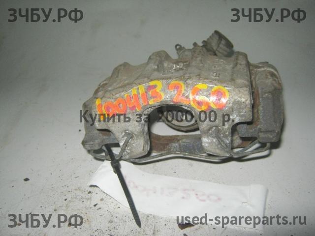 Mazda 3 [BK] Суппорт задний правый (в сборе со скобой)
