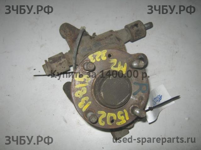 Mazda 323 [BJ] Кулак задний правый