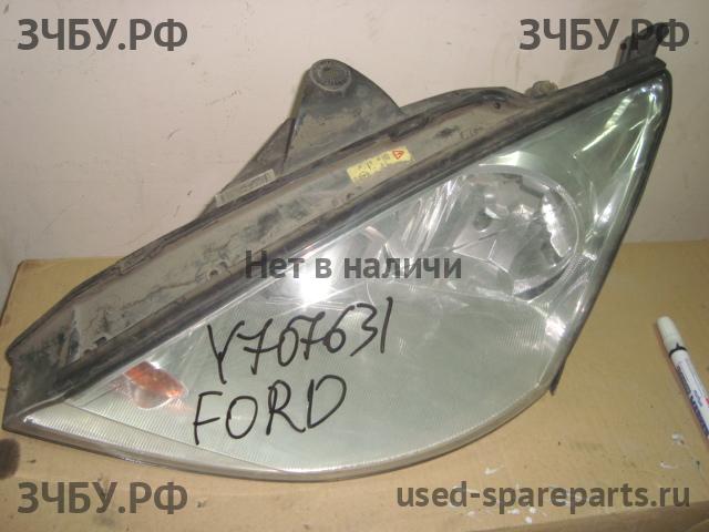 Ford Focus 1 Фара левая