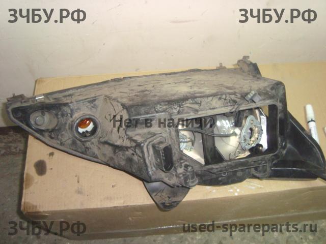 Ford Focus 1 Фара левая