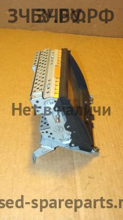 Land Rover Discovery 3 Монитор (дисплей)