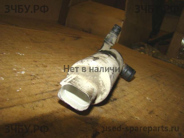 Land Rover Discovery 3 Насос омывателя