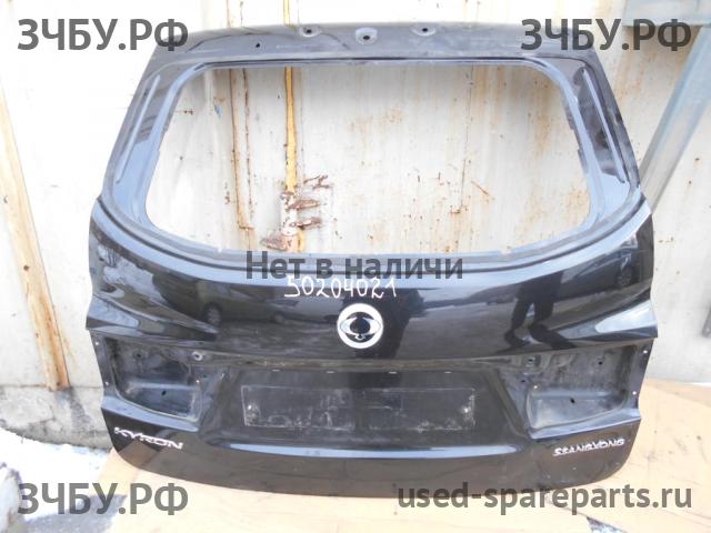 SsangYong Kyron Дверь багажника