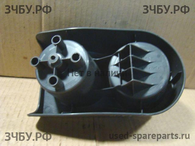 Toyota RAV 4 (1) Подстаканник