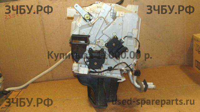 Toyota RAV 4 (2) Корпус отопителя (корпус печки)