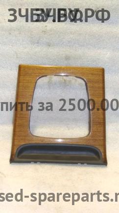 Volvo XC-90 (1) Накладка декоративная на кулису (консоль)