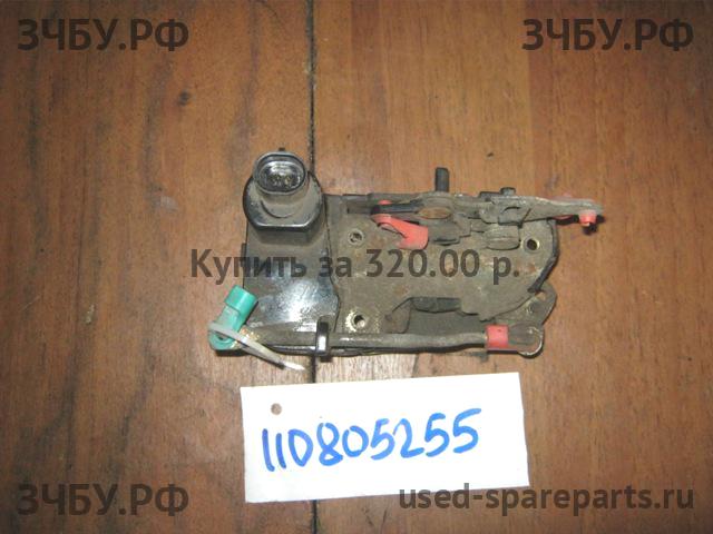 Dodge Intrepid 2 Замок двери задней левой
