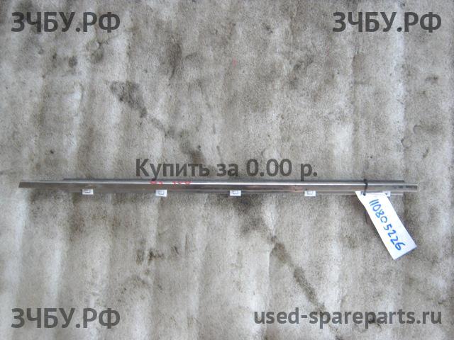 Lexus GS (3) 300/400/430 Накладка