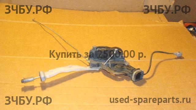 Toyota Land Cruiser 90 (PRADO) Замок двери