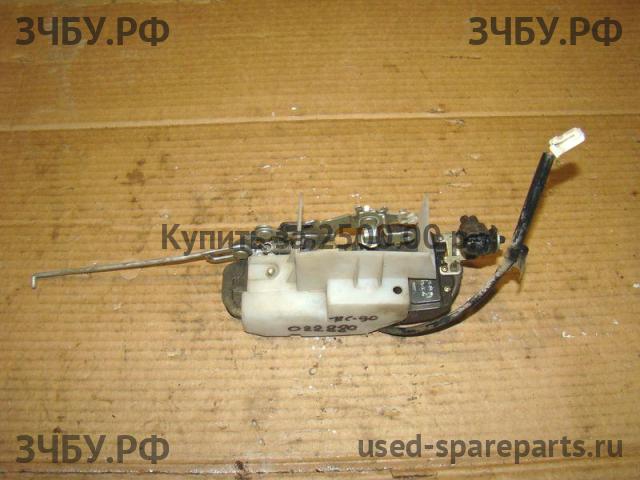 Toyota Land Cruiser 90 (PRADO) Замок двери