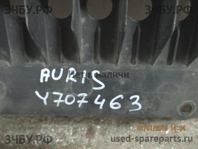 Toyota Auris 1 (E150) Пыльник двигателя