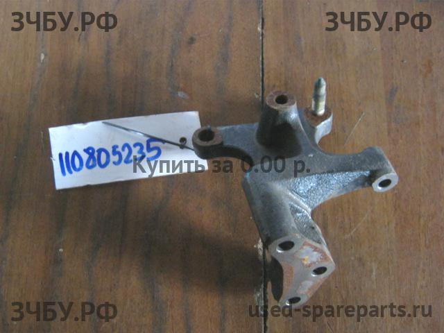 Nissan Almera 16 Кронштейн