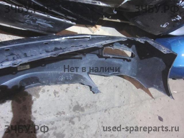 Honda Civic 8 (4D) Бампер передний