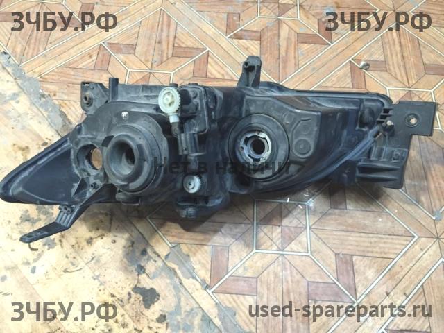 Mazda 3 [BK] Фара правая