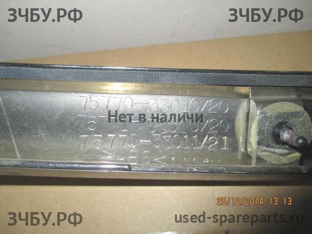 Toyota Camry 7 (V50) Накладка на капот