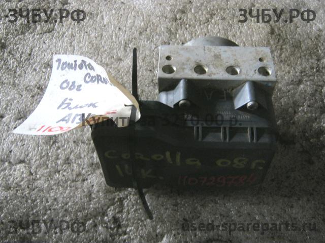 Toyota Corolla (E14 - E15) Блок ABS (насос)