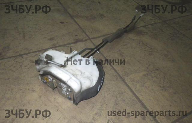 Honda Civic 8 (4D) Замок двери задней левой