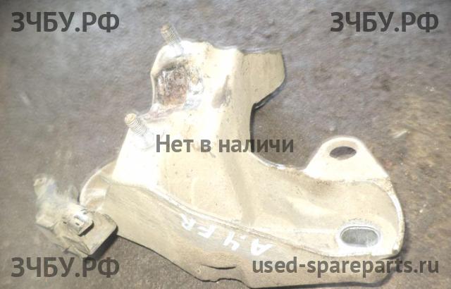 Audi A4 [B5] Кронштейн крепления переднего стабилизатора
