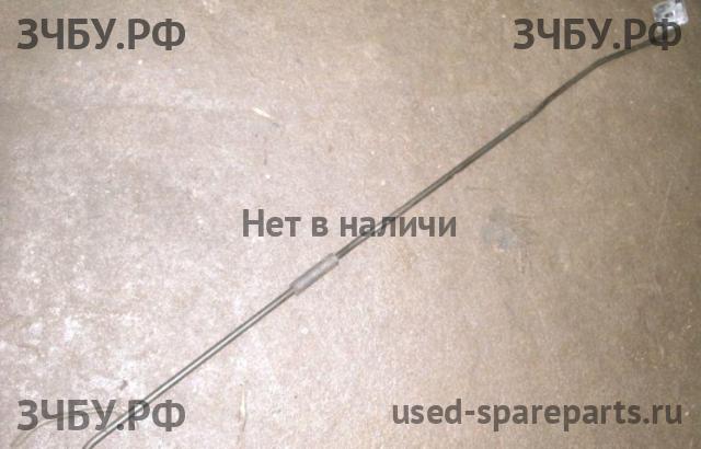 Daewoo Nexia Держатель капота (Упор капота)