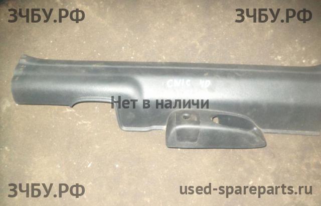 Honda Civic 8 (4D) Накладка на порог (кузов внутри)