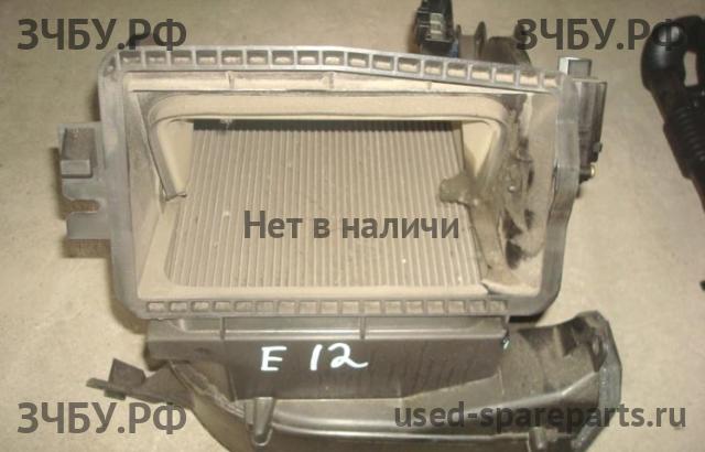Toyota Corolla (E12) Радиатор отопителя
