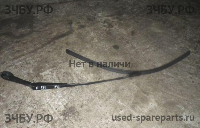Ford Focus 3 Поводок стеклоочистителя передний