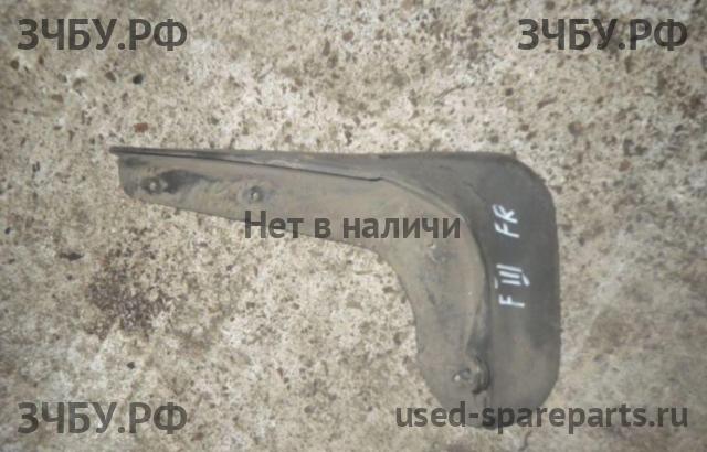 Ford Focus 3 Брызговик передний правый