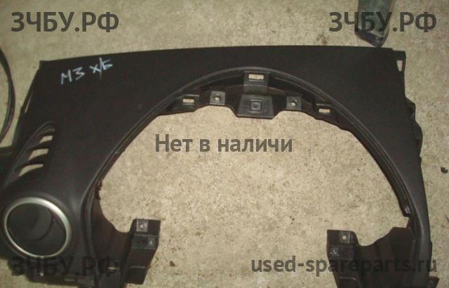 Mazda 3 [BK] Накладка декоративная на торпедо