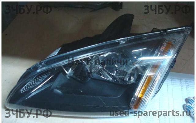 Ford Focus 2 Фара левая