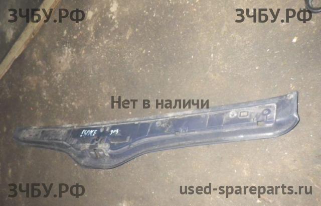 Renault Espace 4 Накладка задней панели