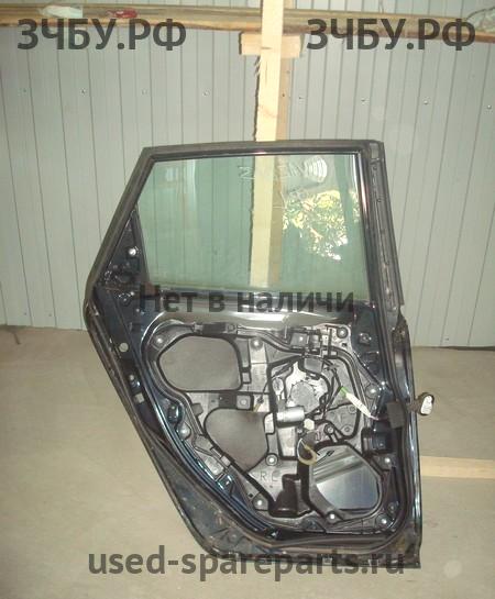 Mazda 3 [BK] Стекло двери задней левой