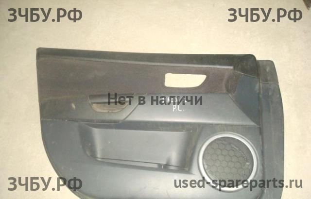 Mazda 3 [BK] Обшивка двери передней левой