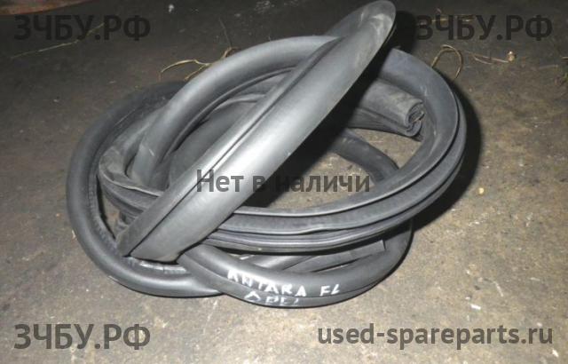 Opel Antara Уплотнитель двери