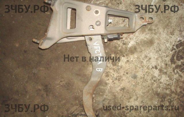 Opel Vectra B Педаль тормоза