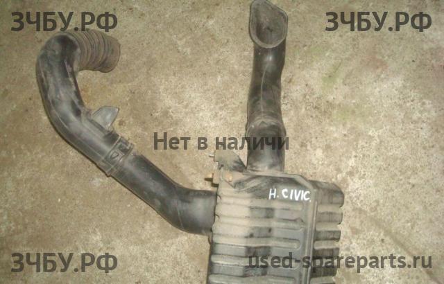 Honda Civic 8 (4D) Абсорбер (фильтр угольный)