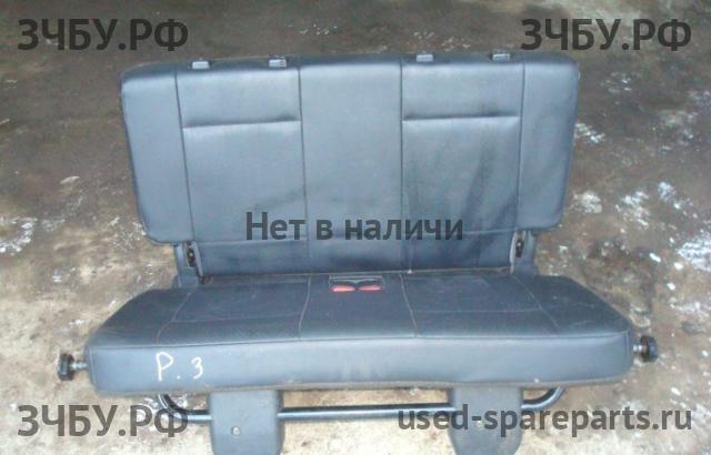 Mitsubishi Pajero/Montero 3 Сиденье