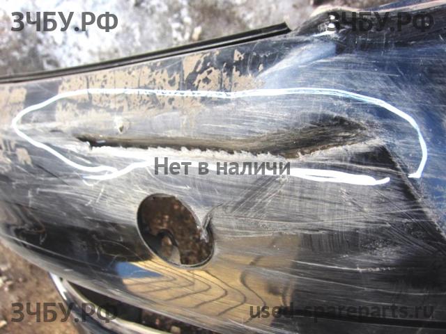 Opel Astra H Бампер передний