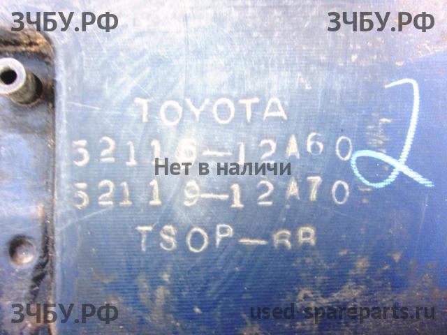 Toyota Corolla (E14 - E15) Бампер передний