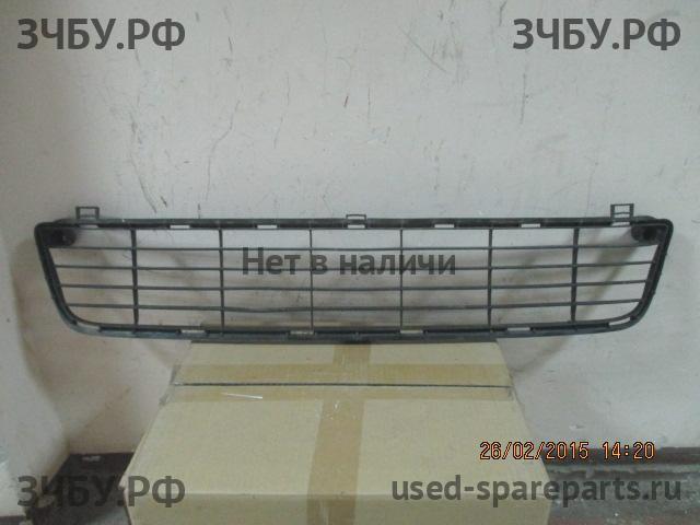 Toyota Hi Lux (3) Pick Up Решетка в бампер