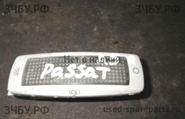 Volkswagen Passat B5 (рестайлинг) Плафон салонный