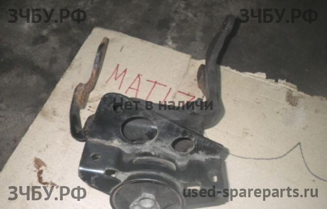 Daewoo Matiz 2 Опора двигателя