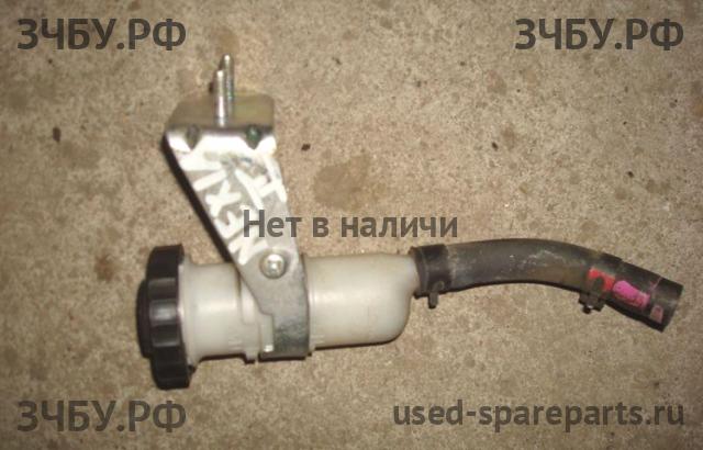 Daewoo Nexia Бачок главного цилиндра сцепления