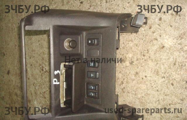 Mitsubishi Pajero/Montero 3 Кнопка
