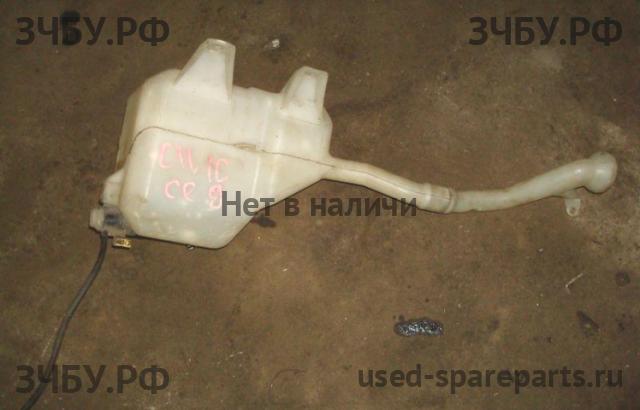 Honda Civic 8 (4D) Бачок омывателя лобового стекла