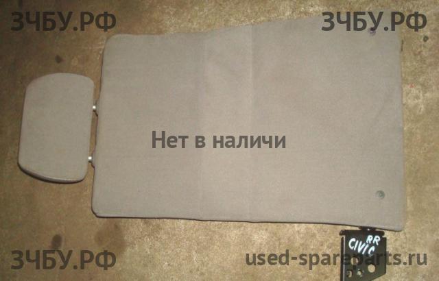 Honda Civic 8 (4D) Сиденье