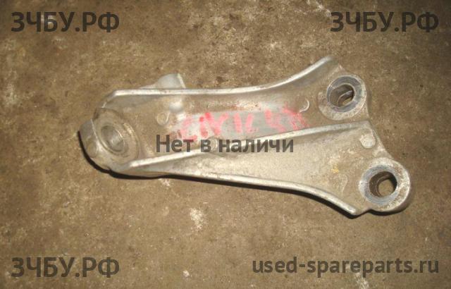 Honda Civic 8 (4D) Кронштейн крепления ДВС