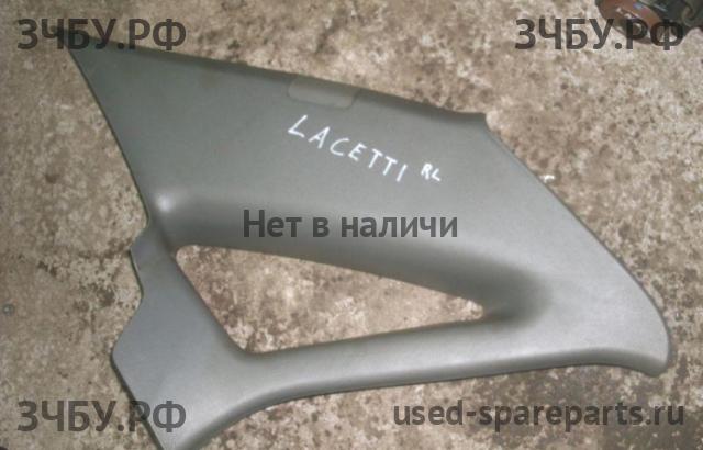 Chevrolet Lacetti Накладка стойки задней левой