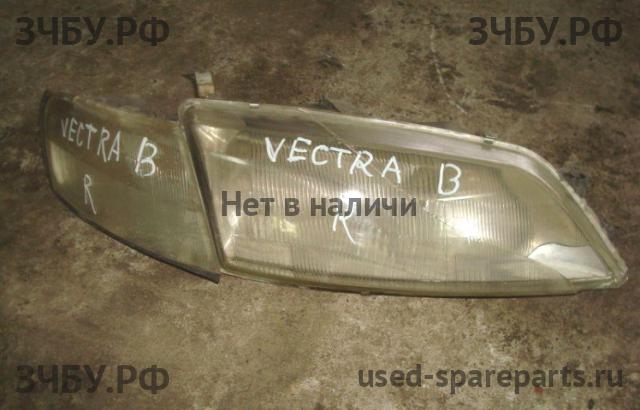 Opel Vectra B Фара правая
