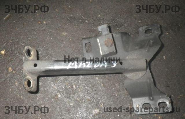 Mazda 3 [BK] Кронштейн