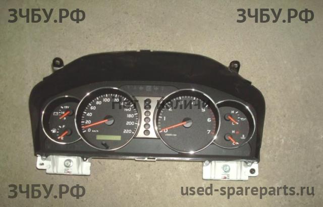 Toyota Land Cruiser 100 Панель приборов